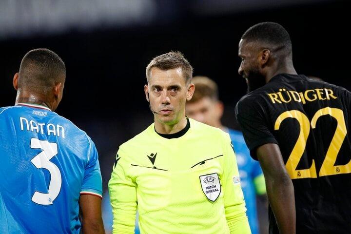 Trọng tài biệt danh vua thẻ bắt trận khai mạc EURO 2024 là ai?-1