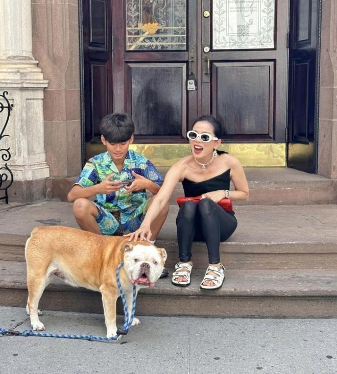 Quý tử nhà sao Việt sinh ra ở vạch đích: 13 tuổi đã có dinh thự 200 tỷ, học trường đắt đỏ, diện mạo dậy thì gây bất ngờ-5