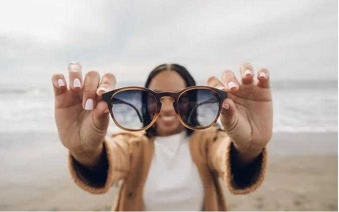 8 lầm tưởng khiến kính râm gây hại nhiều hơn lợi-2