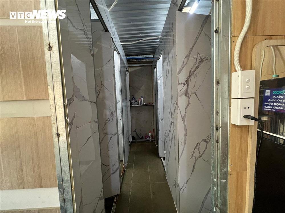 Nghẹt thở sống trong hộp ngủ 2 mét vuông ở TP.HCM-6