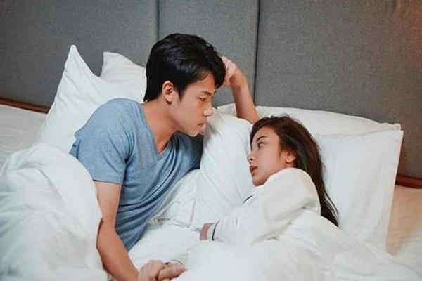 Bị con gái tráo điện thoại, tôi vô tình phát hiện bí mật của chồng qua shipper - 2sao