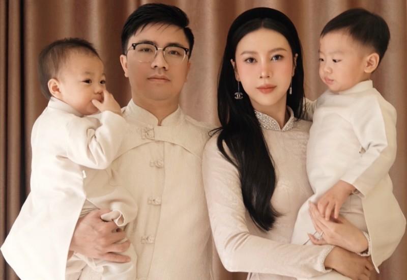 Hotgirl hàng không bỏ nghề lấy chồng, vỡ kế hoạch sinh liền 2 năm 2 con, sắc vóc mẹ bỉm vạn người mê-5