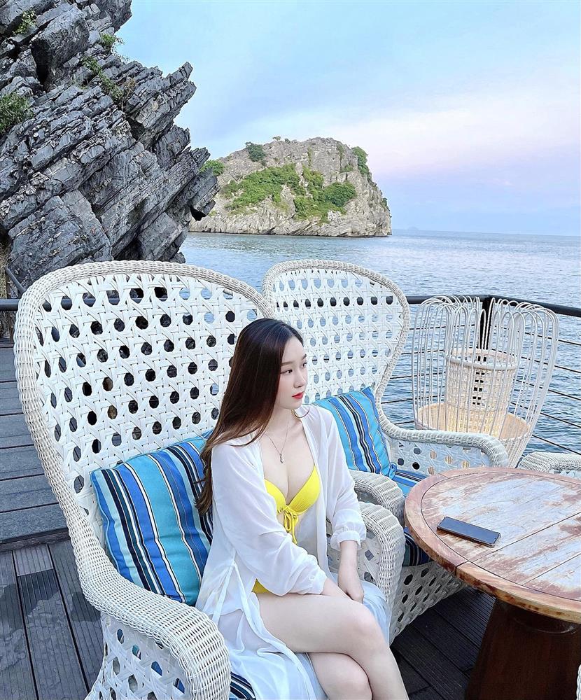 Soi loạt bikini đi biển của Hàn Trang - người yêu cũ Thanh Sơn-10