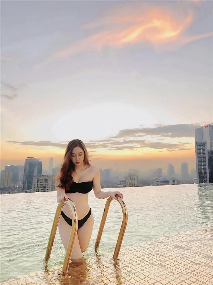 Soi loạt bikini đi biển của Hàn Trang - người yêu cũ Thanh Sơn-6