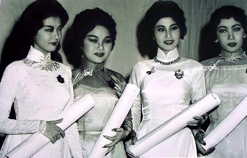 Nữ nghệ sĩ cải lương bị ép lấy chồng hơn 32 tuổi, U80 là ngôi sao phim ngàn tỷ-3