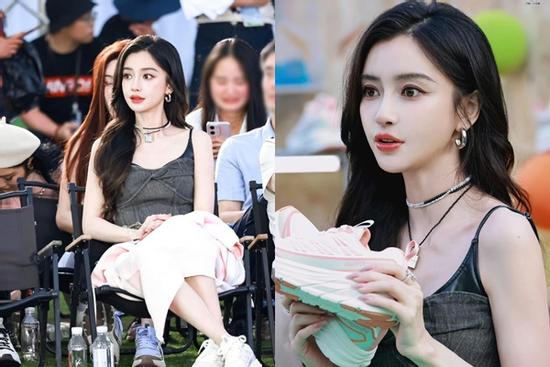 Ảnh chụp lén gây sốc của Angelababy