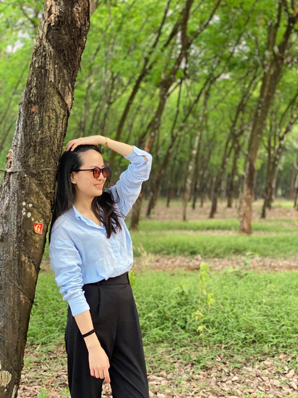 Nhan sắc tuổi 32 của BTV thời sự Bích Ngọc-4