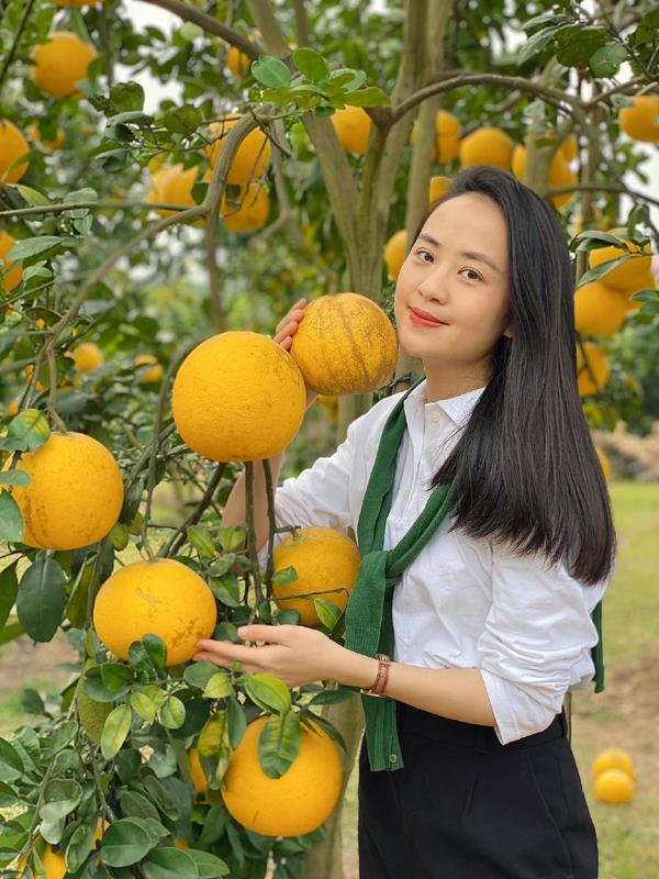 Nhan sắc tuổi 32 của BTV thời sự Bích Ngọc-7