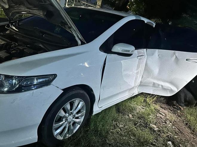 Tình hình hiện tại của em vợ Lê Dương Bảo Lâm sau vụ tai nạn nát nửa xe-5