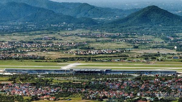 Quảng trường Ba Đình, sân bay Nội Bài nhìn từ trên cao đẹp ngỡ ngàng-5