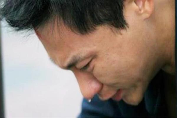 Kết quả ADN đích thị là con mình nhưng càng lớn lại y đúc hàng xóm, tôi tò mò tìm hiểu rồi mất luôn 3 tỷ-2