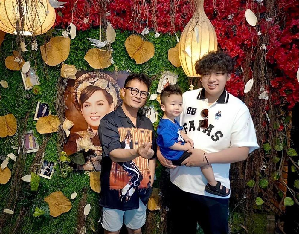 Con trai Bằng Kiều và vợ cũ Trizzie Phương Trinh học giỏi, chiều cao nổi trội-10