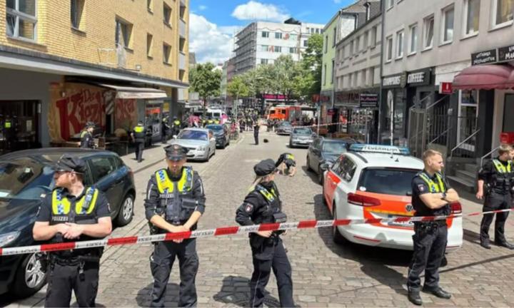 Cảnh sát bắn hạ kẻ cầm vũ khí, giấu chất nổ trong túi đe dọa CĐV EURO 2024-2