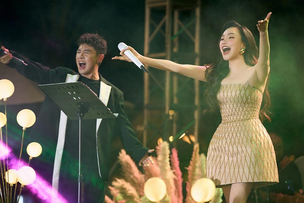 Vì sao Hoàng Hải nói Hồ Quỳnh Hương là đại gia đi hát?-6