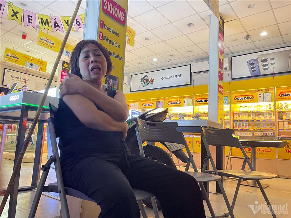 Cháy lớn tại phố Định Công Hạ, Giám đốc Công an Hà Nội trực tiếp xuống hiện trường-14