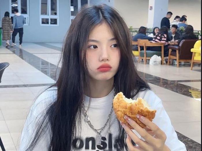 4 sai lầm nữ giới thường mắc trong kỳ đèn đỏ dễ khiến mụn mọc như nấm-1