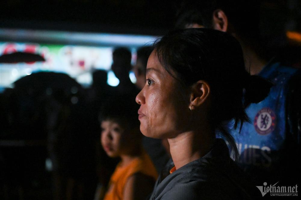 Hiện trường vụ cháy khiến 4 người tử vong tại Định Công Hạ-10