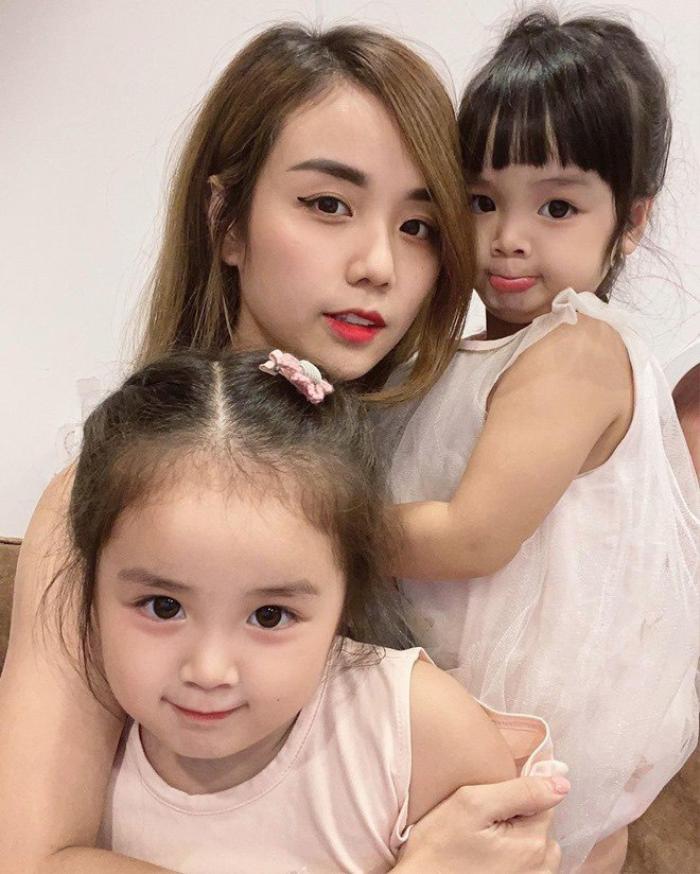 Trước ly hôn, cuộc sống của Hoài Lâm và vợ cũ Cindy Lư được thể hiện qua cách đặt tên 2 ái nữ dài 5 chữ rất đặc biệt, mối quan hệ liên kết mật thiết với bố mẹ-3