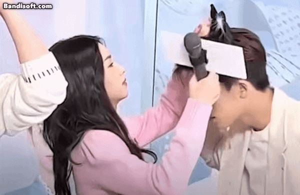 Nam thần gen Z đang hot của làng phim truyền hình bị 2 bạn diễn nữ dở trò lợi dụng-15