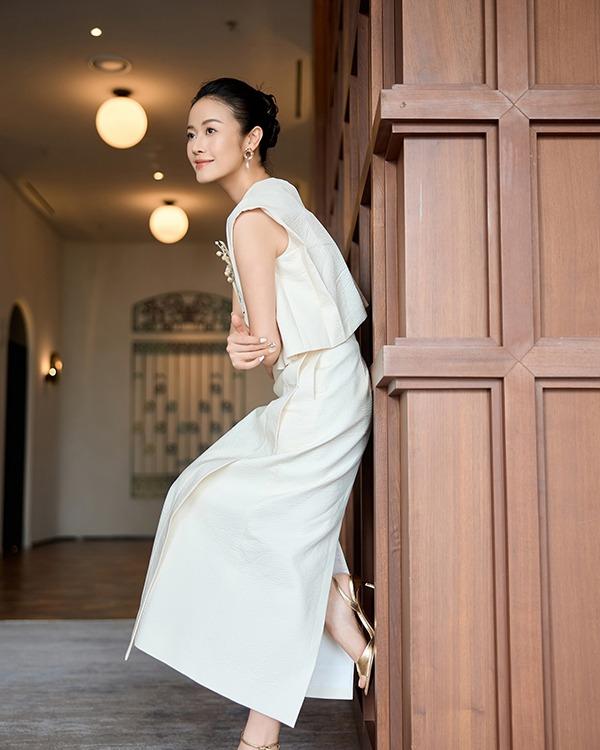 Nhan sắc đời thực MC Phí Linh-1