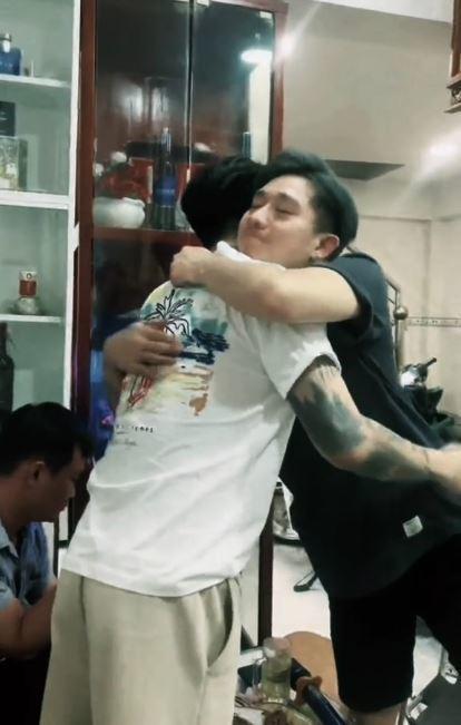 Nhóm HKT giải hòa sau thời gian cạch mặt-3