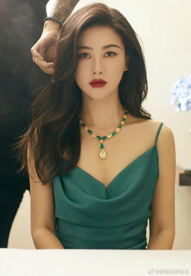 Nữ phụ Câu Chuyện Hoa Hồng gây sốt không kém Lưu Diệc Phi, sắc vóc ra sao mà còn lấn lướt cả Trương Bá Chi?-3