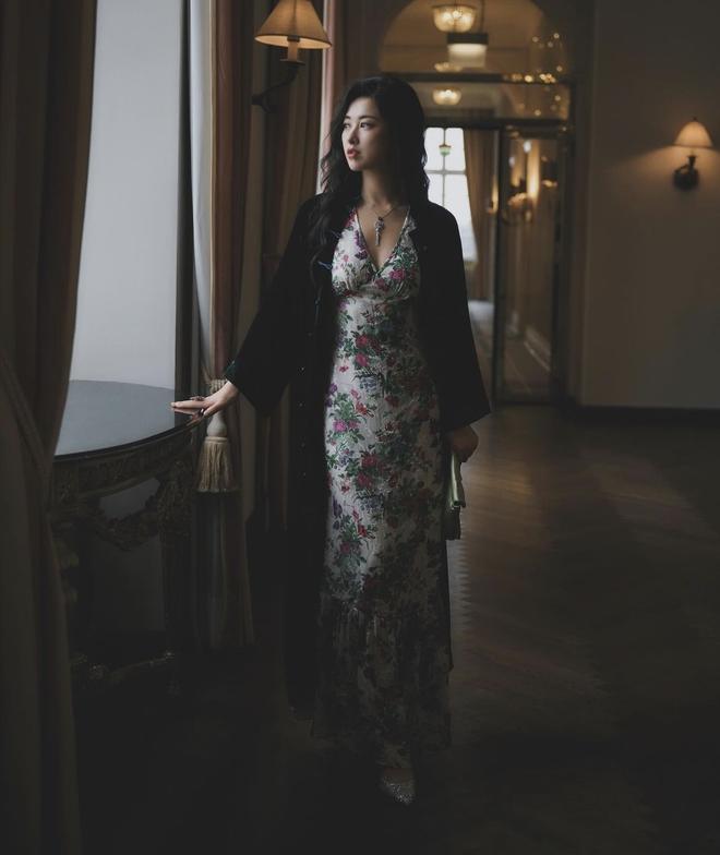 Nữ phụ Câu Chuyện Hoa Hồng gây sốt không kém Lưu Diệc Phi, sắc vóc ra sao mà còn lấn lướt cả Trương Bá Chi?-7