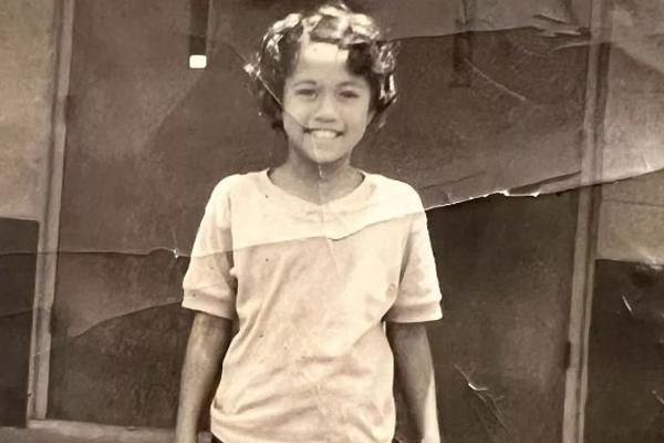 Hội ngộ sau 39 năm lưu lạc, cặp anh em song sinh bối rối khi biết tên vợ và con trai của nhau-3