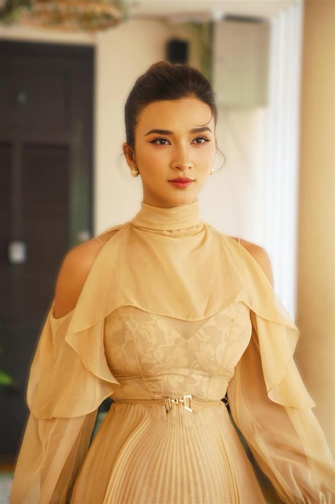 NSƯT Kim Tuyến tuổi 37: Không ngại đóng cảnh nóng, chưa muốn yêu ai-9