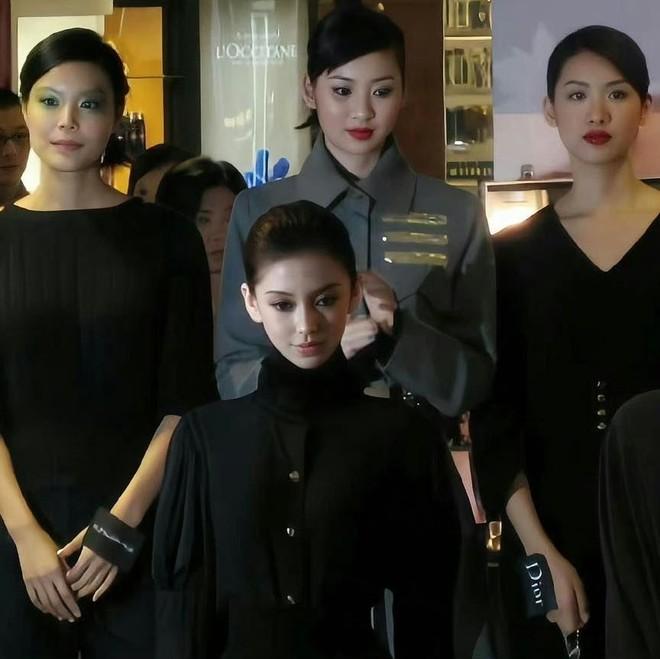 Nhan sắc Angelababy năm 17 tuổi đúng là báu vật Cbiz, 1 điểm thay đổi mà đẹp gấp bội hiện tại-1