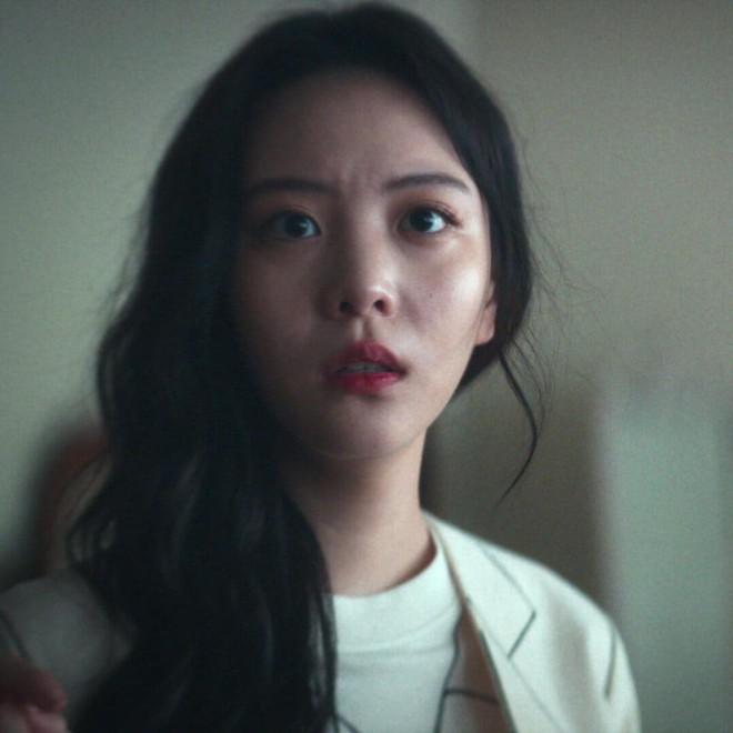 Mỹ nhân suýt phải ngồi tù 4 năm chỉ vì ham ăn, thành công lớn nhất sự nghiệp là yêu người đáng tuổi bố-4