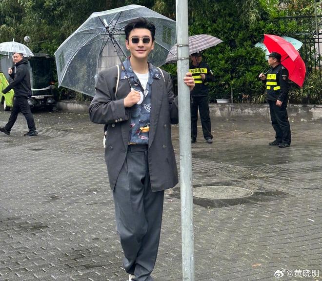 Không nhận ra Huỳnh Hiểu Minh vì visual xuống cấp, phát tướng đến khó tin khiến netizen choáng váng-4