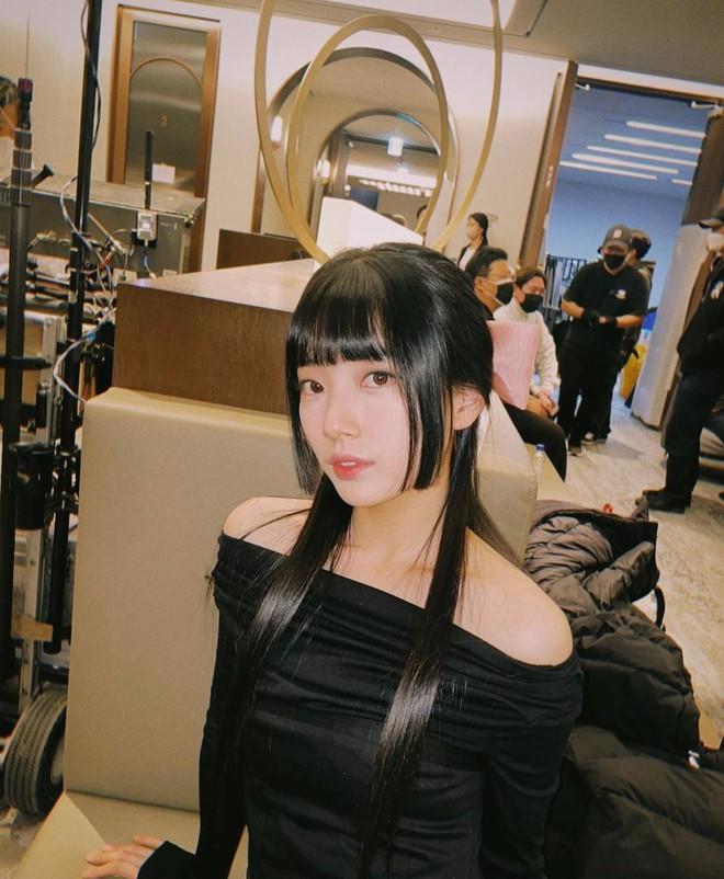 Ai bảo tóc đen là nhàm chán, Suzy vẫn cực xinh nhờ chăm đổi kiểu đây!-5