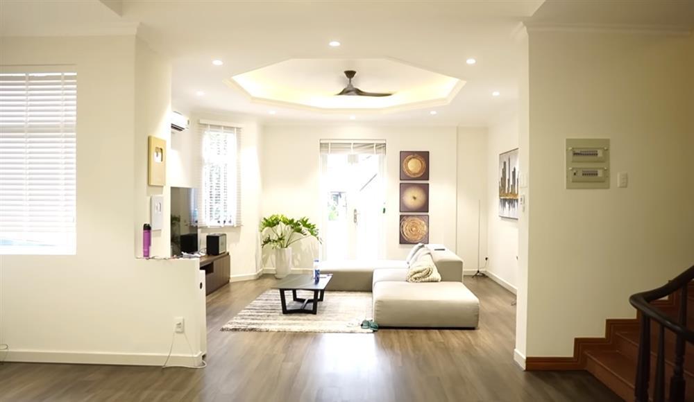 Công khai ly hôn streamer giàu nhất Việt Nam, rời biệt thự bạc tỷ Xoài Non sống ở đâu?-9