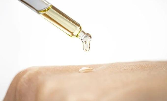 Cách dùng vitamin C giúp sáng da, mờ thâm hiệu quả-3