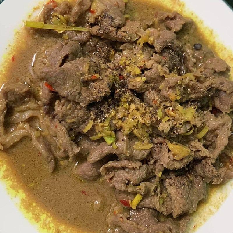 Ly nước màu vàng Phương Oanh uống sau sinh có gì đặc biệt?-8