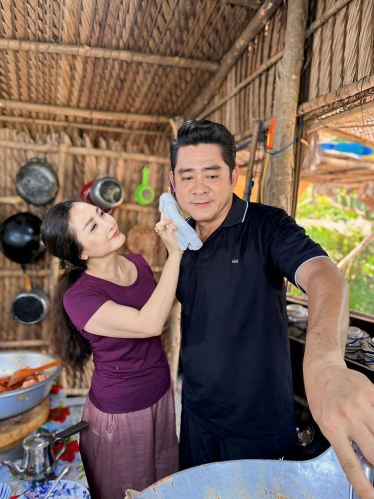 Tài tử Huỳnh Anh Tuấn và hoa hậu màn ảnh Việt được anh giới thiệu là vợ: Đời tư bí ẩn, gây tò mò-7