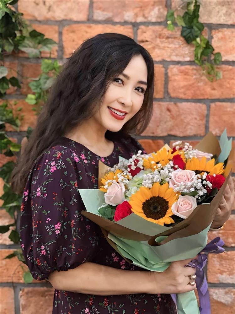 Tài tử Huỳnh Anh Tuấn và hoa hậu màn ảnh Việt được anh giới thiệu là vợ: Đời tư bí ẩn, gây tò mò-8