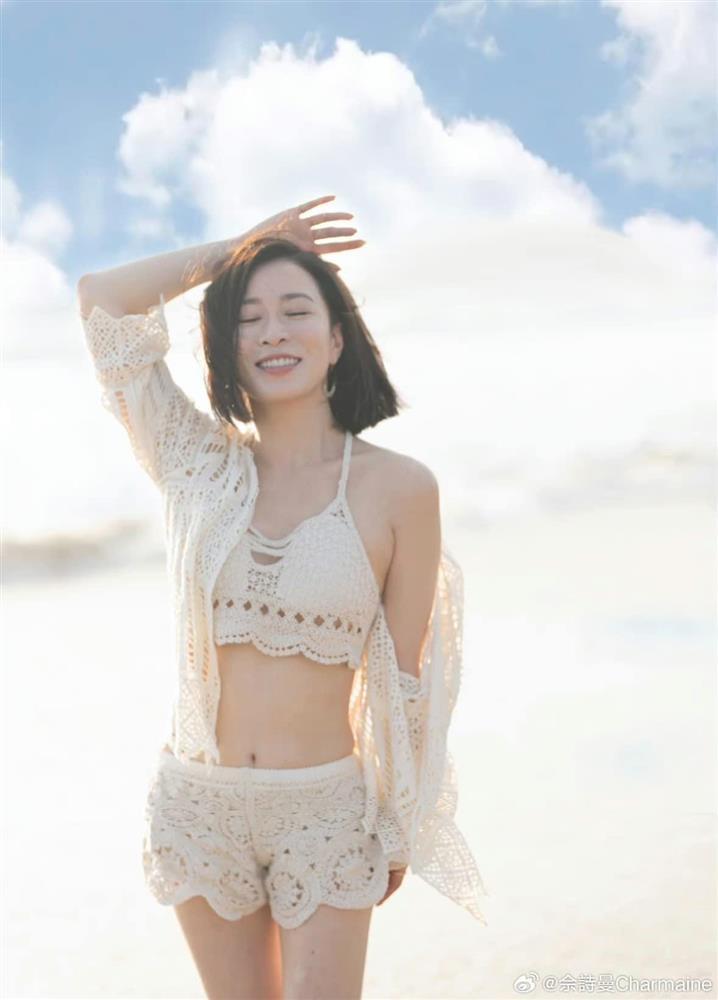 Xa Thi Mạn tự tin diện váy lưới, khoe nhan sắc bất chấp thời gian cùng vóc dáng nuột nà tuổi U50-5