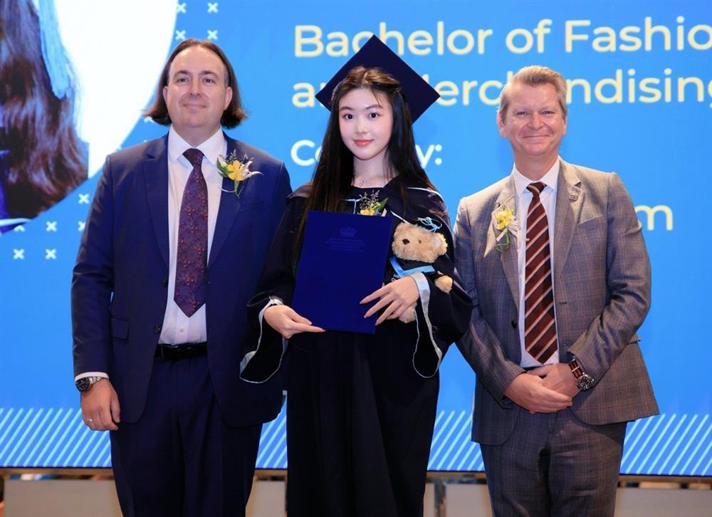 Con gái cao 1,73 m của MC Quyền Linh-1