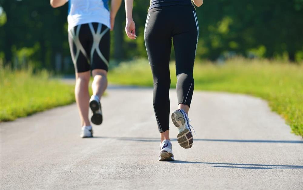 Những tác dụng đáng ngạc nhiên của chạy bộ chậm, người đang giảm cân không nên bỏ qua-1