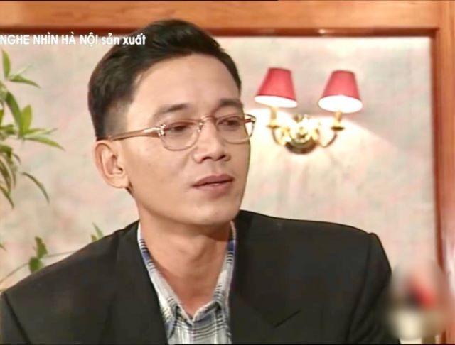 Nam thần màn ảnh thập niên 90 nay giữ chức Giám đốc, mang quân hàm Đại tá, hôn nhân hạnh phúc gần 3 thập kỉ với vợ là NSND-2