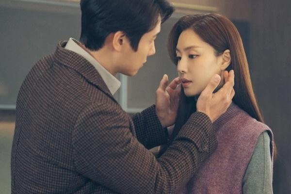 Con dâu ở cữ, mẹ chồng đặt cơm bụi chiêu đãi nguyên tuần-2