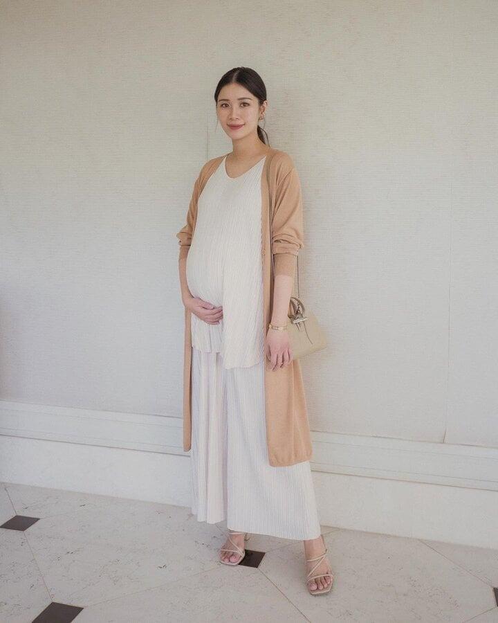 Phong cách bà bầu sành điệu cho những cô gái nhỏ nhắn-2