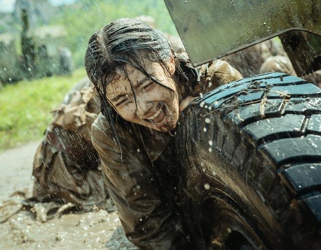 Dương Mịch lại bị chê cười khắp MXH-4