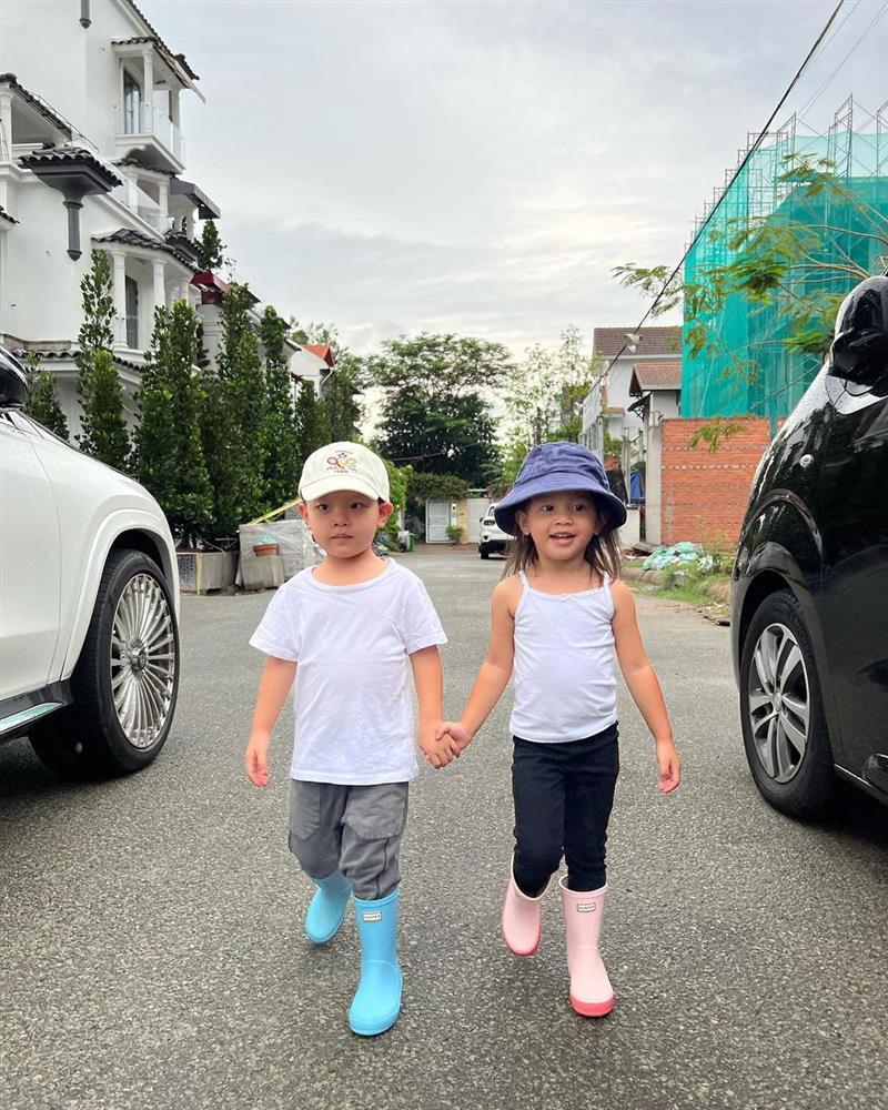 Con sao Việt có quốc tịch nước ngoài: Hồ Ngọc Hà - Kim Lý, Thúy Diễm - Lương Thế Thành từ nhỏ đã được đầu tư học trường quốc tế-1