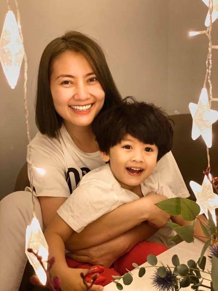 Con sao Việt có quốc tịch nước ngoài: Hồ Ngọc Hà - Kim Lý, Thúy Diễm - Lương Thế Thành từ nhỏ đã được đầu tư học trường quốc tế-10