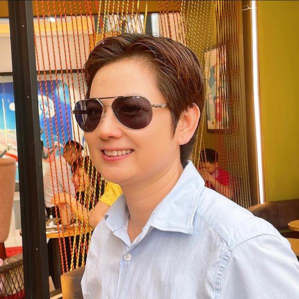 Thúy Vinh - chị gái Hoa khôi Wushu Thúy Hiền giờ ra sao ở tuổi U50?-3