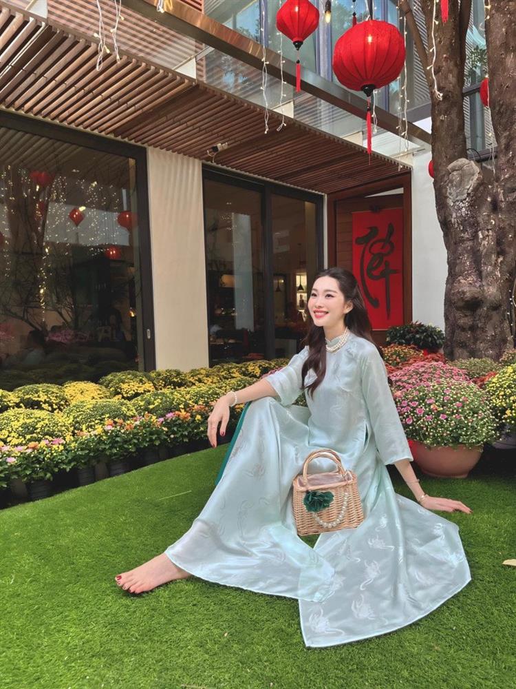 2 nàng hậu tên Đặng Thu Thảo: Cùng lấy chồng doanh nhân nhưng người hạnh phúc viên mãn, người đứt gánh giữa đường-4