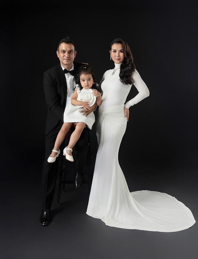 Võ Hạ Trâm khoe bụng bầu mang thai quý tử, tiết lộ món ăn cấm kị cho mẹ bầu-4